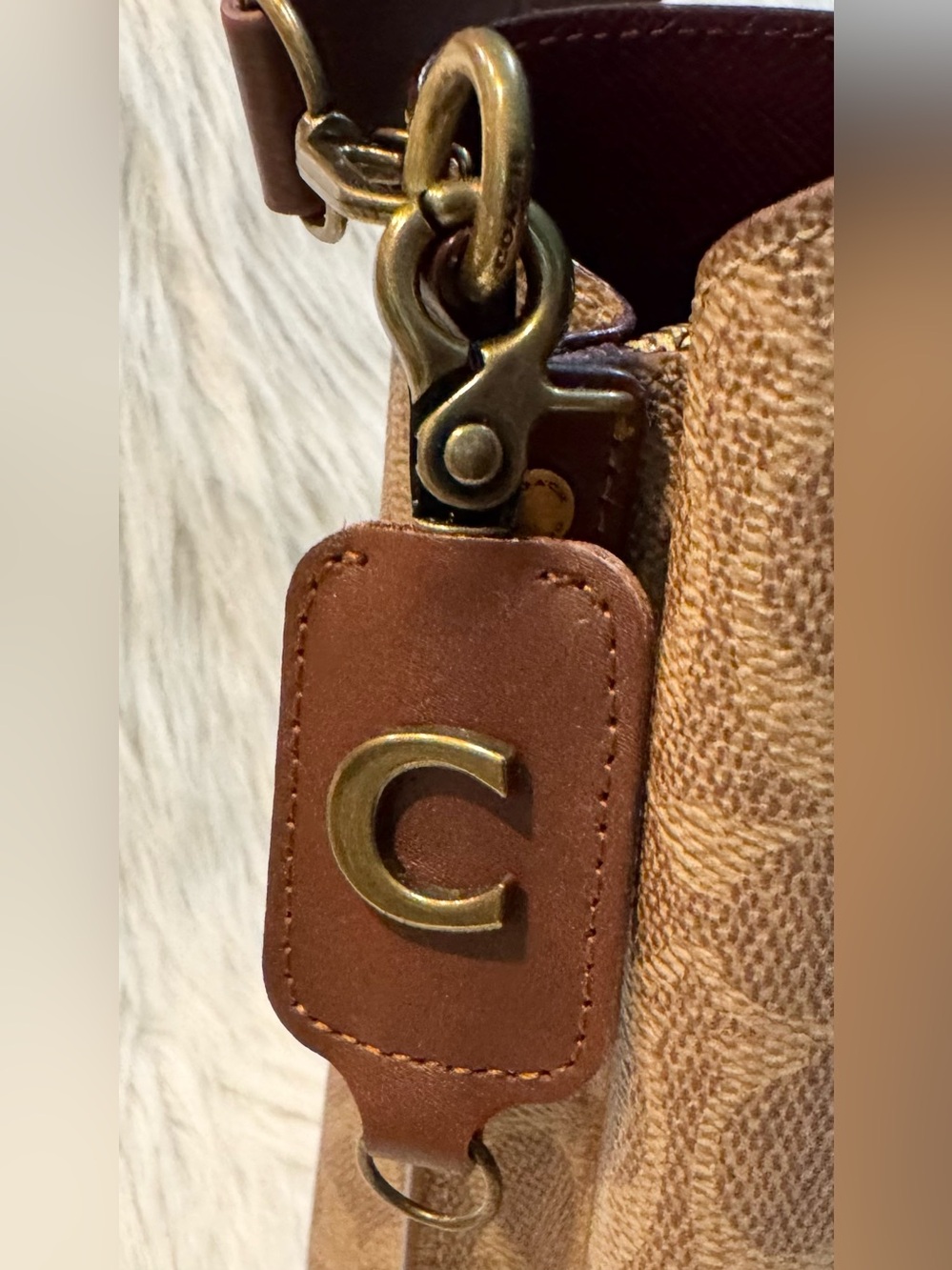 Coach Willow Bucket Signature Canvas Two Way Shoulder Bag Tan Rust Brown EUC - Picture 11 of 16